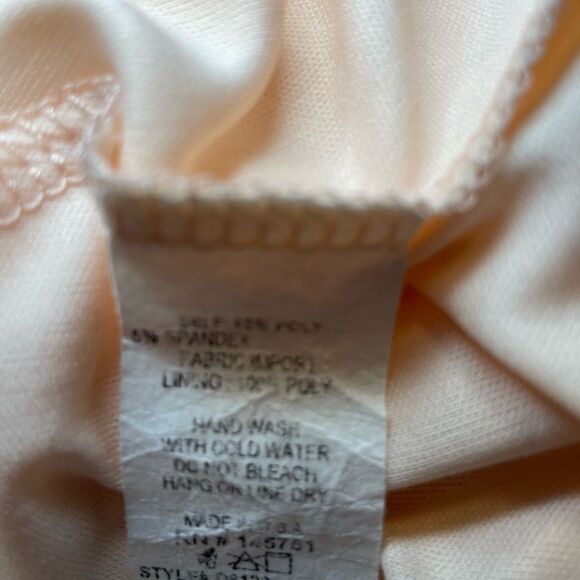 Stitch Fix 41 Hawthorn Wrap Dress | Fall Closet Refresh | Geometric Print - Picture 10 of 11